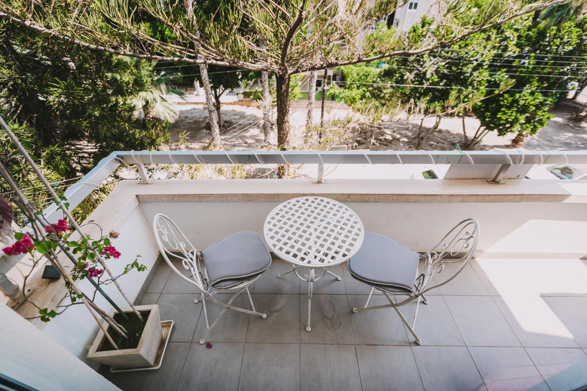 Neapolis Residence Spacious Quiet Near Beach Limassol Exteriör bild