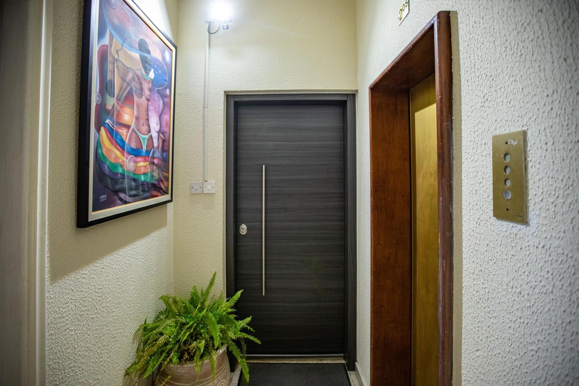 Neapolis Residence Spacious Quiet Near Beach Limassol Exteriör bild